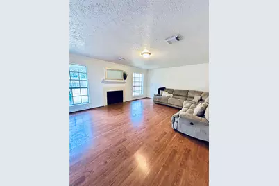 10202 Jockey Club Drive, Houston, TX 77065 - Photo 5