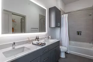160 Birdsall St, Houston, TX 77007 - Photo 9
