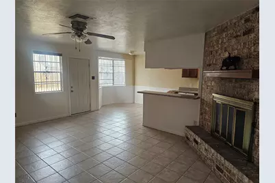 6814 Castleview Lane, Houston, TX 77489 - Photo 11