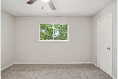 6814 Indian Falls Drive, Houston, TX 77489 - Photo 25