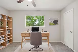 6814 Indian Falls Dr, Houston, TX 77489 - Photo 5