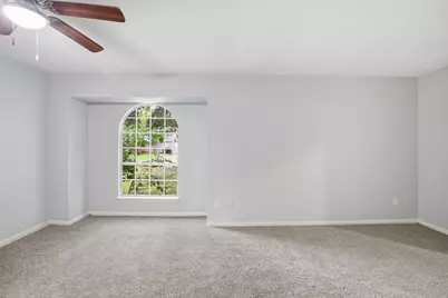 6814 Indian Falls Drive, Houston, TX 77489 - Photo 17