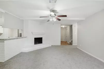 6814 Indian Falls Drive, Houston, TX 77489 - Photo 11