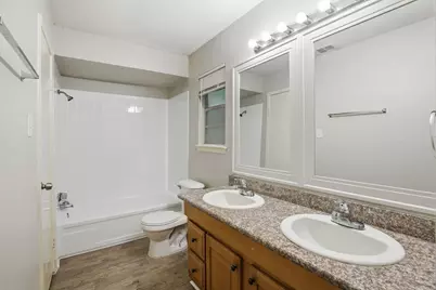 6814 Indian Falls Drive, Houston, TX 77489 - Photo 31
