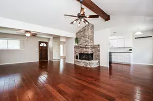 2562 Kevin Ln, Houston, TX 77043 - Photo 17