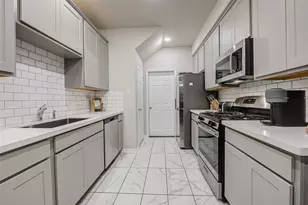 522 N 6th St, La Porte, TX 77571 - Photo 7