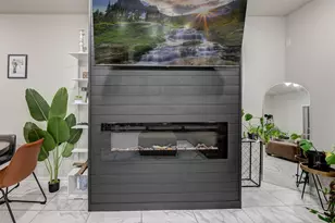 522 N 6th St, La Porte, TX 77571 - Photo 15