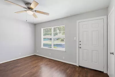 7252 Yoe Street, Houston, TX 77016 - Photo 5