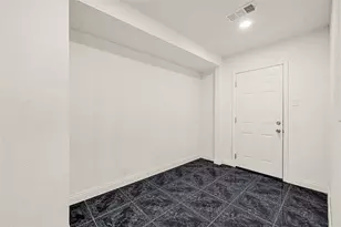 101 Live Oak St, Baytown, TX 77520 - Photo 23
