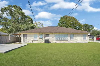 101 Live Oak Street, Baytown, TX 77520 - Photo 23