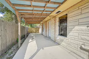 101 Live Oak St, Baytown, TX 77520 - Photo 25