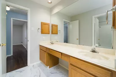 2902 Laurelridge Drive, League City, TX 77573 - Photo 19