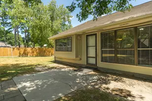 2902 Laurelridge Dr, League City, TX 77573 - Photo 23