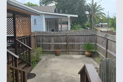 1028 Baker Avenue, Bacliff, TX 77518 - Photo 23