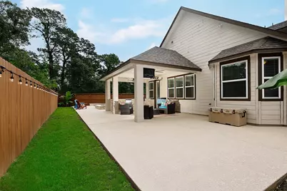 2111 Woodland Elm Lane, Conroe, TX 77384 - Photo 27
