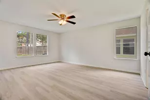 29562 N Legends Bend Dr, Spring, TX 77386 - Photo 13
