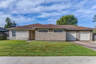 412 Yorkshire Ave, Pasadena, TX 77503 - Photo 1