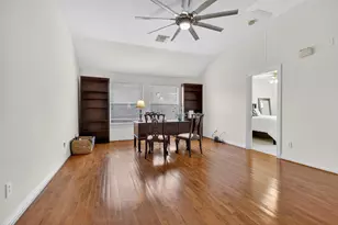 4438 W Maple Dr, Friendswood, TX 77546 - Photo 23