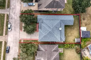 4438 W Maple Dr, Friendswood, TX 77546 - Photo 45