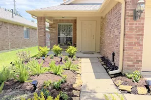 6351 Applewood Forest Dr, Katy, TX 77494 - Photo 3
