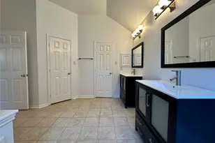 1318 Cedar Terrace Ct, Sugar Land, TX 77479 - Photo 19