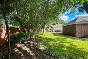 1318 Cedar Terrace Ct, Sugar Land, TX 77479 - Photo 25