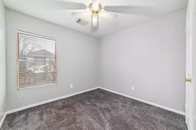 10810 Meadow Walk Lane, Houston, TX 77067 - Photo 13
