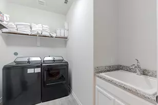 130 Pioneer Canyon Pl, Tomball, TX 77375 - Photo 3