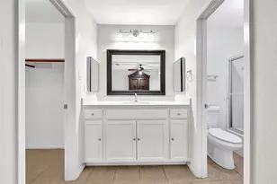 10123 Kent Towne Ln, Sugar Land, TX 77498 - Photo 19