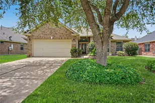 2129 Brittany Colony Dr, League City, TX 77573 - Photo 3