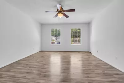 259 E Rainbow Ridge Circle, The Woodlands, TX 77381 - Photo 23