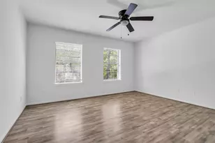 259 E Rainbow Ridge Cir, The Woodlands, TX 77381 - Photo 29