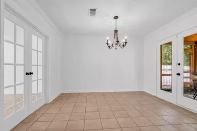 259 E Rainbow Ridge Circle, The Woodlands, TX 77381 - Photo 19
