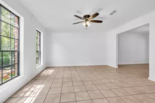 259 E Rainbow Ridge Cir, The Woodlands, TX 77381 - Photo 13