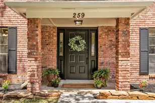259 E Rainbow Ridge Cir, The Woodlands, TX 77381 - Photo 1