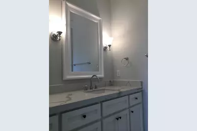 1116 Bartlett Street #B, Houston, TX 77006 - Photo 9