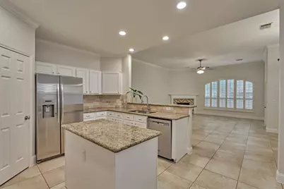 59 S Lace Arbor Drive, The Woodlands, TX 77382 - Photo 13