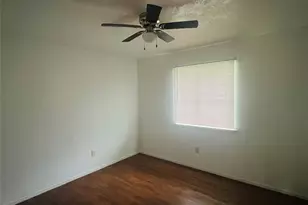 7538 Winkle Wood Ln, Houston, TX 77086 - Photo 7