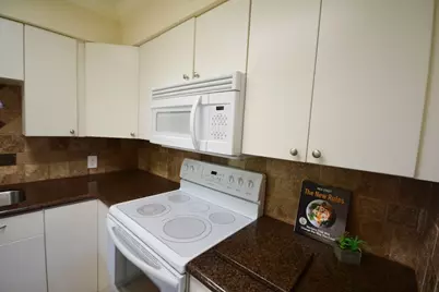 6443 Bayou Glen Road, Houston, TX 77057 - Photo 17