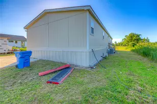 2171 Rd 5705, Cleveland, TX 77327 - Photo 19