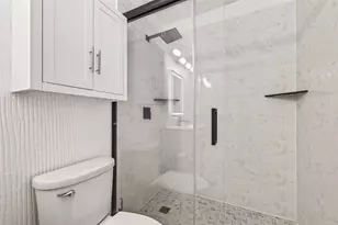 12500 Sandpiper Dr, Houston, TX 77035 - Photo 9