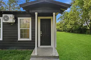 8030 Record St, Houston, TX 77028 - Photo 5