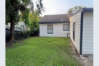 7318 Thurow Street, Houston, TX 77087 - Photo 33