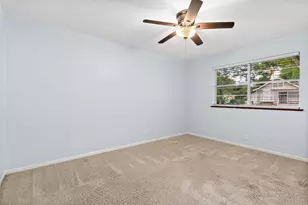 416 E Myrtle St, Angleton, TX 77515 - Photo 11