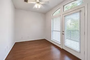 1005 Joe Annie St, Houston, TX 77019 - Photo 15