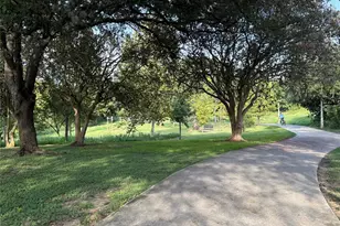 1005 Joe Annie St, Houston, TX 77019 - Photo 21