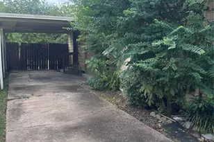 2308 Russell St, Houston, TX 77026 - Photo 3