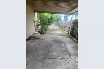 2308 Russell Street, Houston, TX 77026 - Photo 15