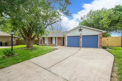 5704 Leggett Lane, Pearland, TX 77584 - Photo 3