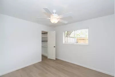 5704 Leggett Lane, Pearland, TX 77584 - Photo 17